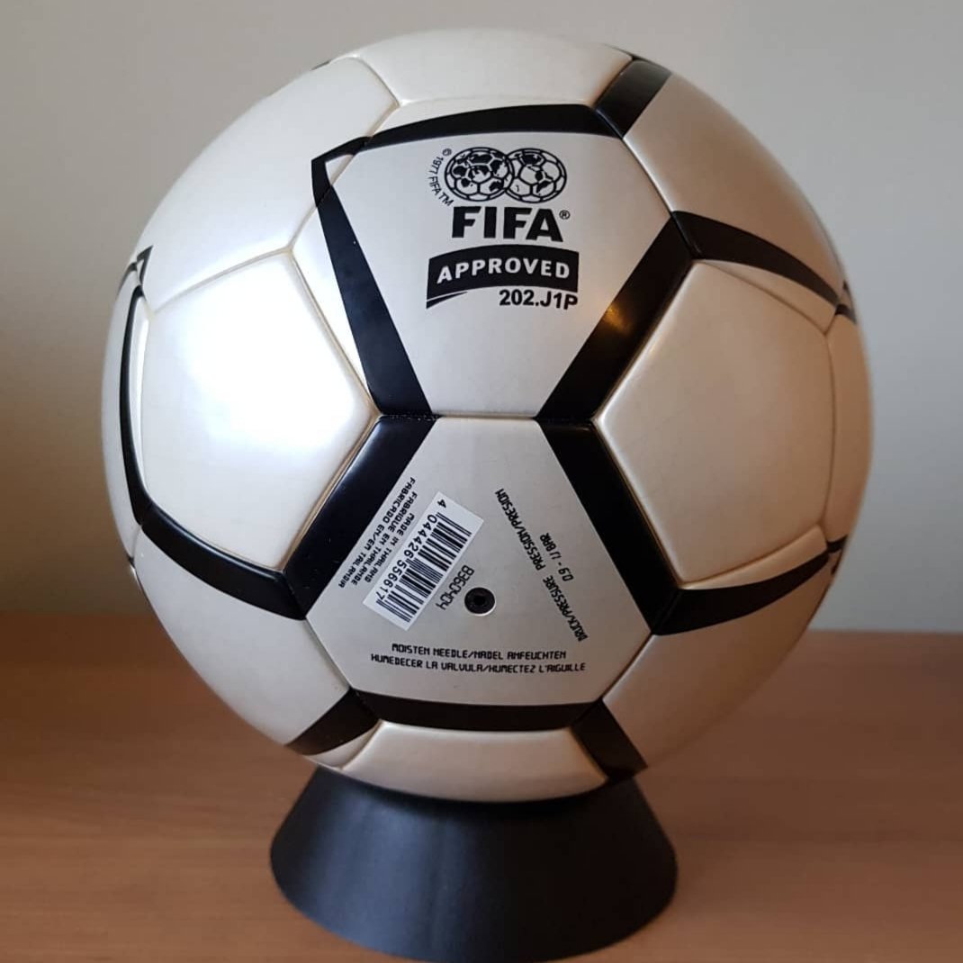Rob Filby on Twitter: "Adidas - FIFA 100 Year Anniversary Match Ball ‐ 2004 #omb #fifa https://t.co/LzcUtxqRRh" / Twitter