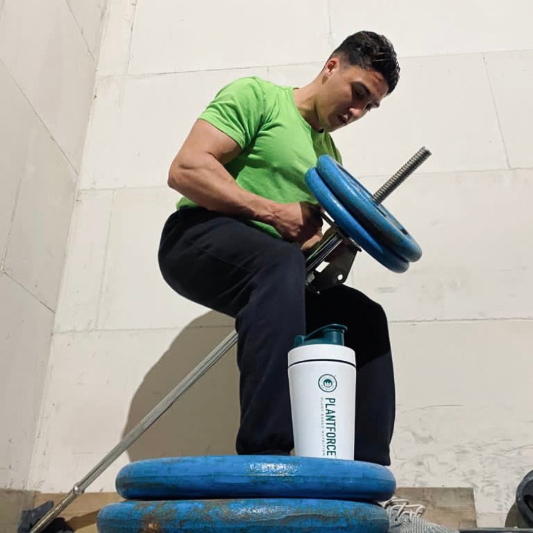 plentbased's tweet photo. Did you know that our protein is an optimal blend of organic rice protein from brown rice, pea protein &amp; organic hemp protein ⁠💚⁠

⁠https://t.co/jJIk6xdlWM

#plantforce #plent #plentbased #synergyprotein #vegan #healthylifestyle #workout #fitness #weightlifting https://t.co/Ur52n5LODz