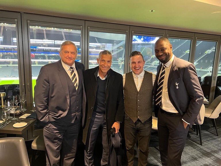 Paulmcveigh77's tweet photo. How many legends can you get in a photograph in one evening?!

https://t.co/3NYszUXftw

Thank you @SpursOfficial 🙏🏼

#people #development #leaders #keynotespeaking #keynotespeaker #speakerlife #keynote #keynotes #speaking #mindset #keynotespeakertraining #eventprofs #leadership https://t.co/p6sr3yxKqy