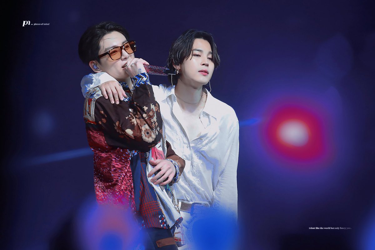 piecesofmind_jm's tweet photo. #JIMIN #지민  @BTS_twt 211202 https://t.co/QHx4VR0AD9