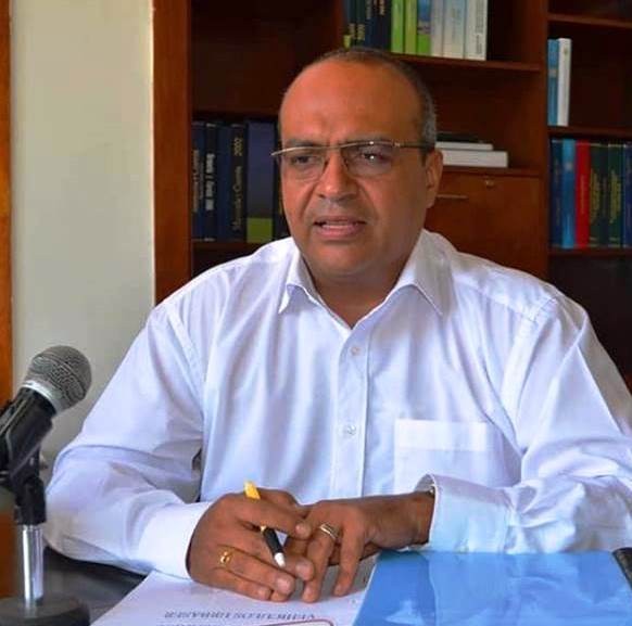 Alcides Monsalve: "Salgo con  la frente en alto 
y por la puerta del frente de la alcaldía del municipio Libertador" - fronteradigital.com.ve/entrada/27731 - #Politica #diariofrontera