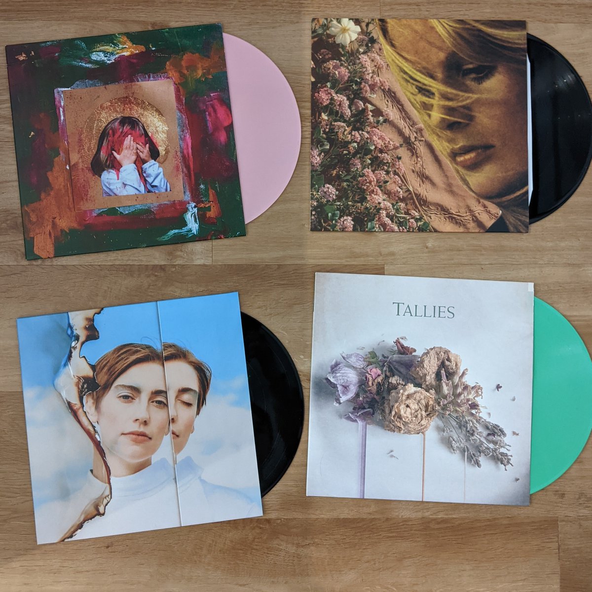 And finally, the ultimate dream pop/shoegaze collection. 4 vinyl albums for £30!!! Albums from <a href="/BASEREVOLVmusic/">Basement Revolver</a>, <a href="/TALLIESband/">TALLIES</a> @Y0HUNA and <a href="/nokillmusic/">No Kill</a> 

buy it now before I change my mind: fomorecords.bandcamp.com/merch/fomo-ban…