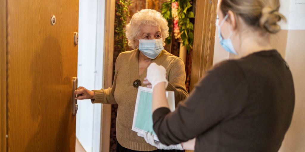 CareSharp's tweet image. December is the Month of Giving. Let’s make a difference by helping others. It’s the perfect time to reach out to local Senior groups to see if you can donate this holiday season.
#ElevatingTheHumanSpirit #SharpHomeCare #GivingDecember #NationalGivingMonth #GiveBack #SeniorCare