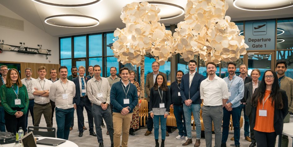 ARPASUK's tweet photo. New cohort and partners announced for the Future of Air Mobility Accelerator Programme.

Congratulations to the ARPAS-UK members &amp; others involved!

#FutureAirMobility #dronesforgood #drones #droneservices #UTM

https://t.co/lRMAUKdacd https://t.co/mA3lFq3uor