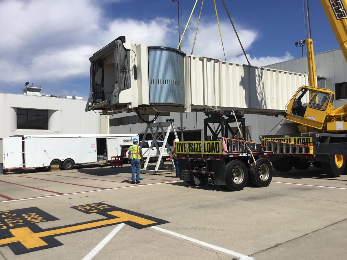 On the job at John Glenn Airport in Columbus installing a jetway. 
#dbe #DiversityandInclusion #mwbe #supplierdiversity #commercialconstruction #barecranerental