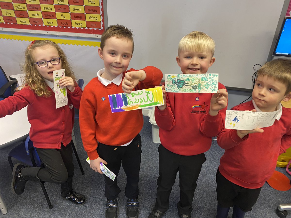 MissDonnellyBP's tweet photo. Day #3 Make a festive bookmark ๐คฉ๐๐ #FMreadingchallenge @FMReadChallenge https://t.co/ahL15vjVKF