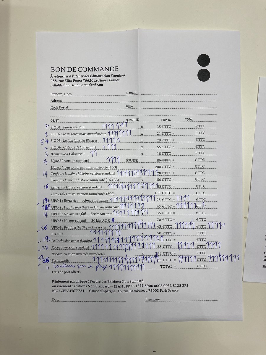 After a day together, the students of <a href="/Esac__/">Ésac — Cambrai</a> selected 5 non standard books to purchase for the school library. And the winners are ! Scriptopolis, Rococo, Le Corbusier zones d’ombre, UPO1, UPO4. Design by @RejaneDalBello and Patrick Doan. Voilà <a href="/jrmdns/">Jérôme Denis (@jeromedenis@assemblag.es)</a> <a href="/noisydata/">Ales Varabyou</a>  <a href="/xdejarcy/">Xavier de Jarcy</a>