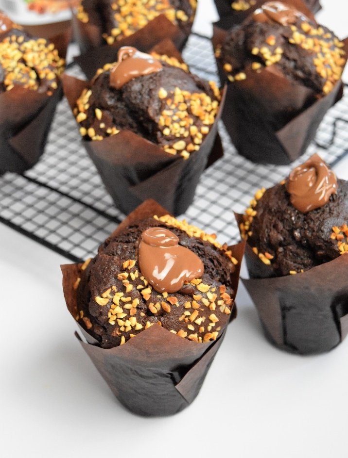 erik91fcb's tweet image. Donuts Muffin ou Macaron ?