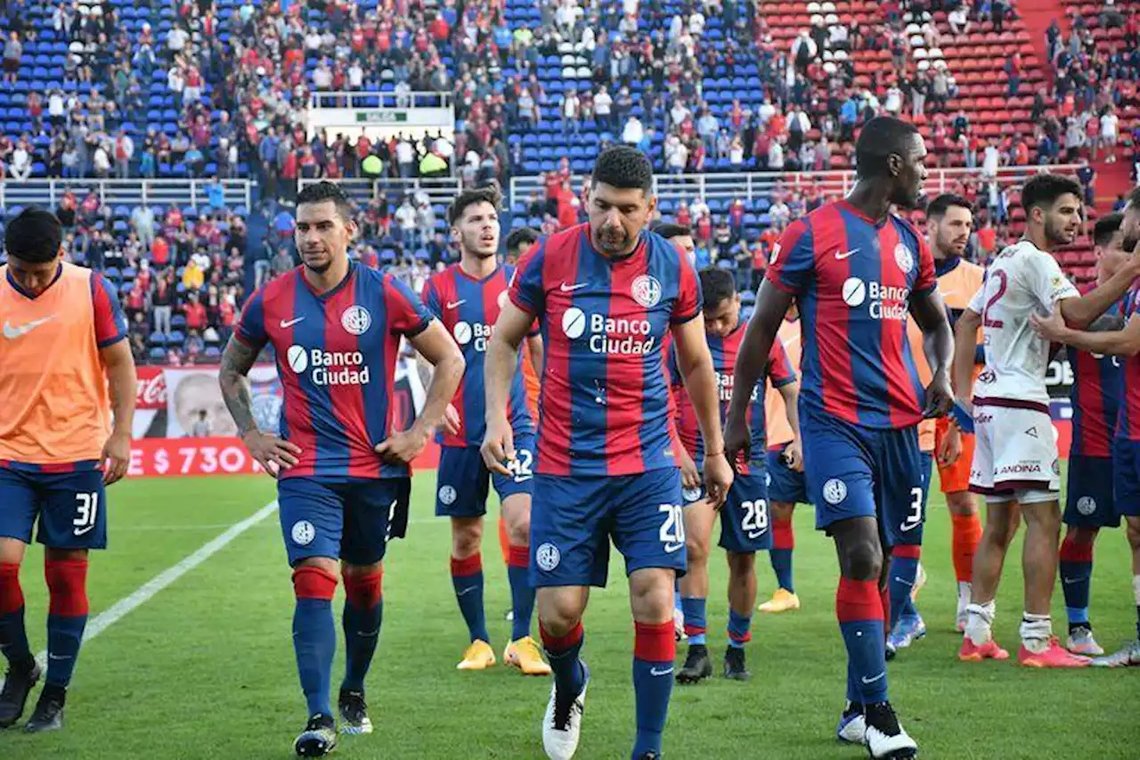 ChamigoNews's tweet photo. #Futbol El plan de Independiente, Racing y San Lorenzo para resurgir en 2022: visitas semanales a la Basílica de Luján, sal en el arco donde ataquen los rivales y esperar un brote de covid dentro de los planteles de River y Boca https://t.co/eduupd7YTY