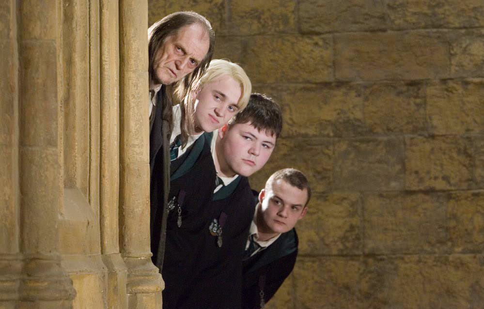 друзья драко имена. грегори гойл в узник азкабана. джошуа хердман. друзья драко малфоя. гарри поттер слизерин.