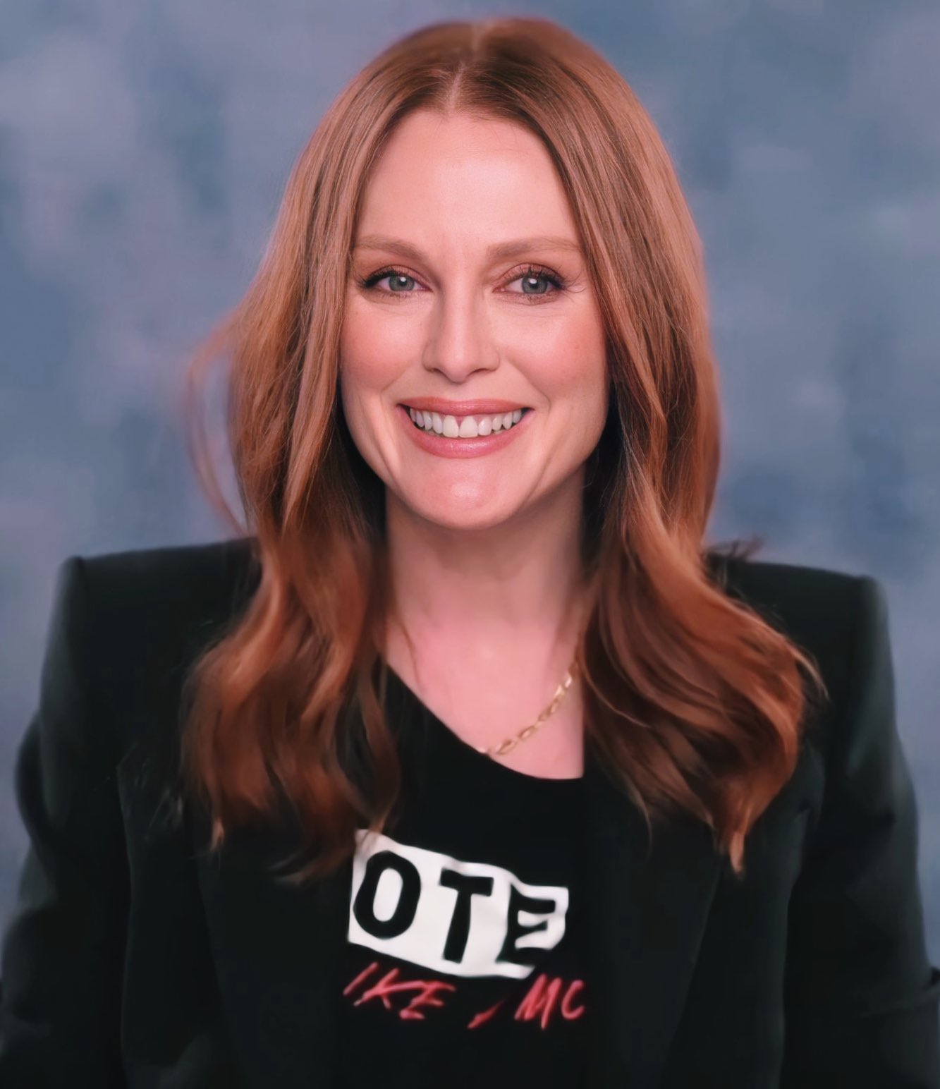 Happy birthday to my mother Julianne Moore 