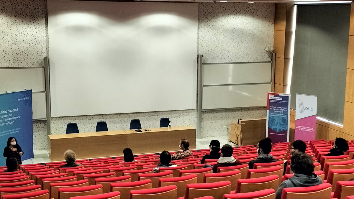 labo_Loria's tweet photo. 📽️Aujourd'hui au #Loria : Mariana Díaz de @Science_Vaga nous fait voyager au coeur des sciences ! 
🗨️Un périple enrichissant dans 8 pays pour échanger autour des relations #sciences et #société ! 
➡️https://t.co/DwAO0lDXom

@Univ_Lorraine @CNRS_Centre_Est @INS2I_CNRS @Inria_Nancy https://t.co/TiMzrDFwlC