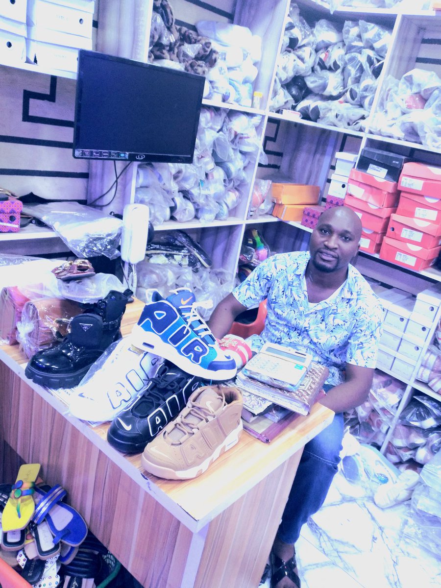 Chineke nekwa ụmụ gị. Please this is where i get my daily 2k. I deal on female footwear. Both retail and wholesale.