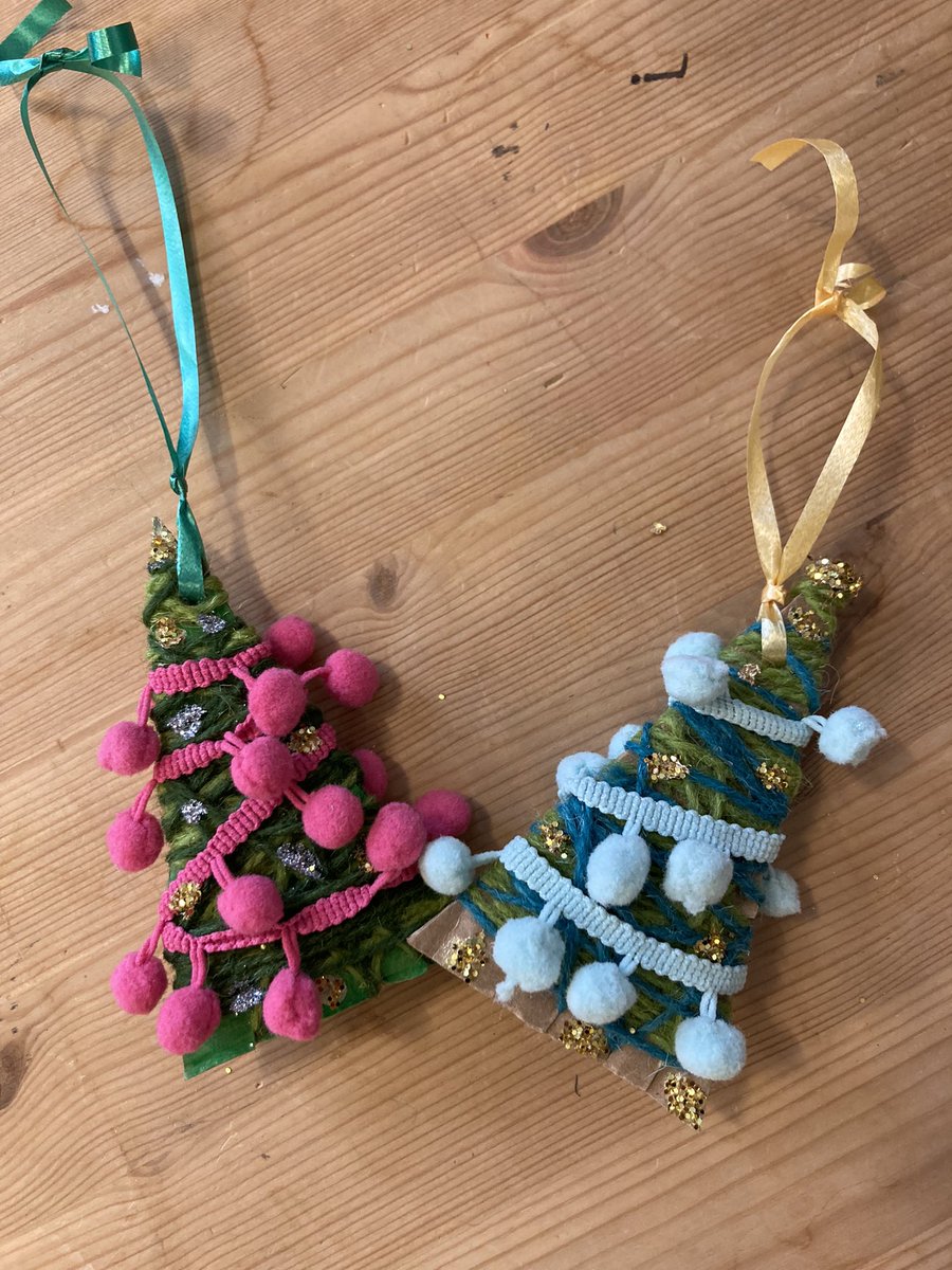 MsTyre2's tweet photo. Creative clubs beautiful Christmas trees for the Christmas trees!🎄🎄🎄🎄🎄🎄🎄
Great job everyone! @CoedGlas @MissMcGrath4 @CoedGlasXC @CoedGlas2025 @coedglaspta https://t.co/zo40vJoRCo
