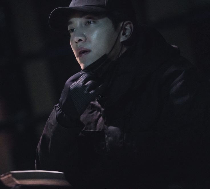 iris (@seunggibae) on Twitter photo 