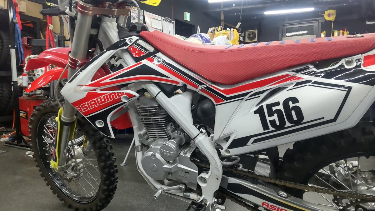 shingo997's tweet photo. 明日はWEX最終戦スラムパーク瀬戸50minです。RX230Fで走ります。 #Asiawing #RX230F https://t.co/EDCgLAMDJP