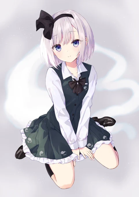ぺたん座りしてる妖夢 