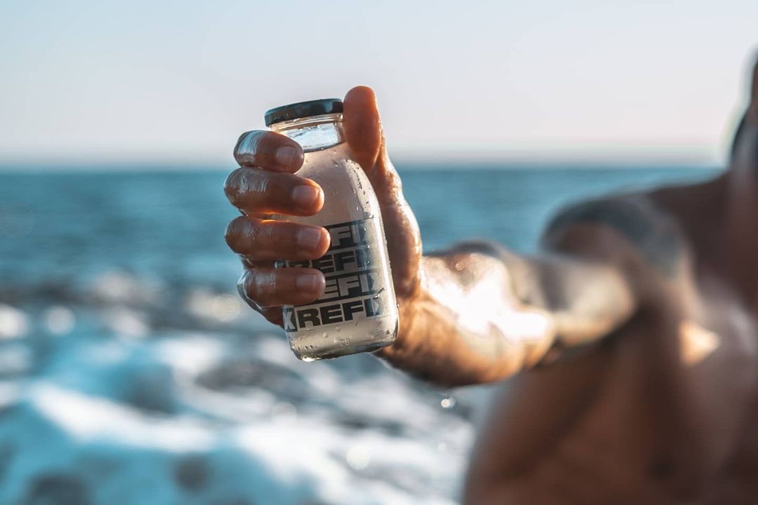 We are 71% water, staying hydrated and maintaining the correct electrolyte balance is the best way to ensure optimal physical performance.

High quality isotonic drink, water with lemon and 20% seawater extracted from Costa da Morte, Galicia.

@javi__go 

#isotonic #electrolytes