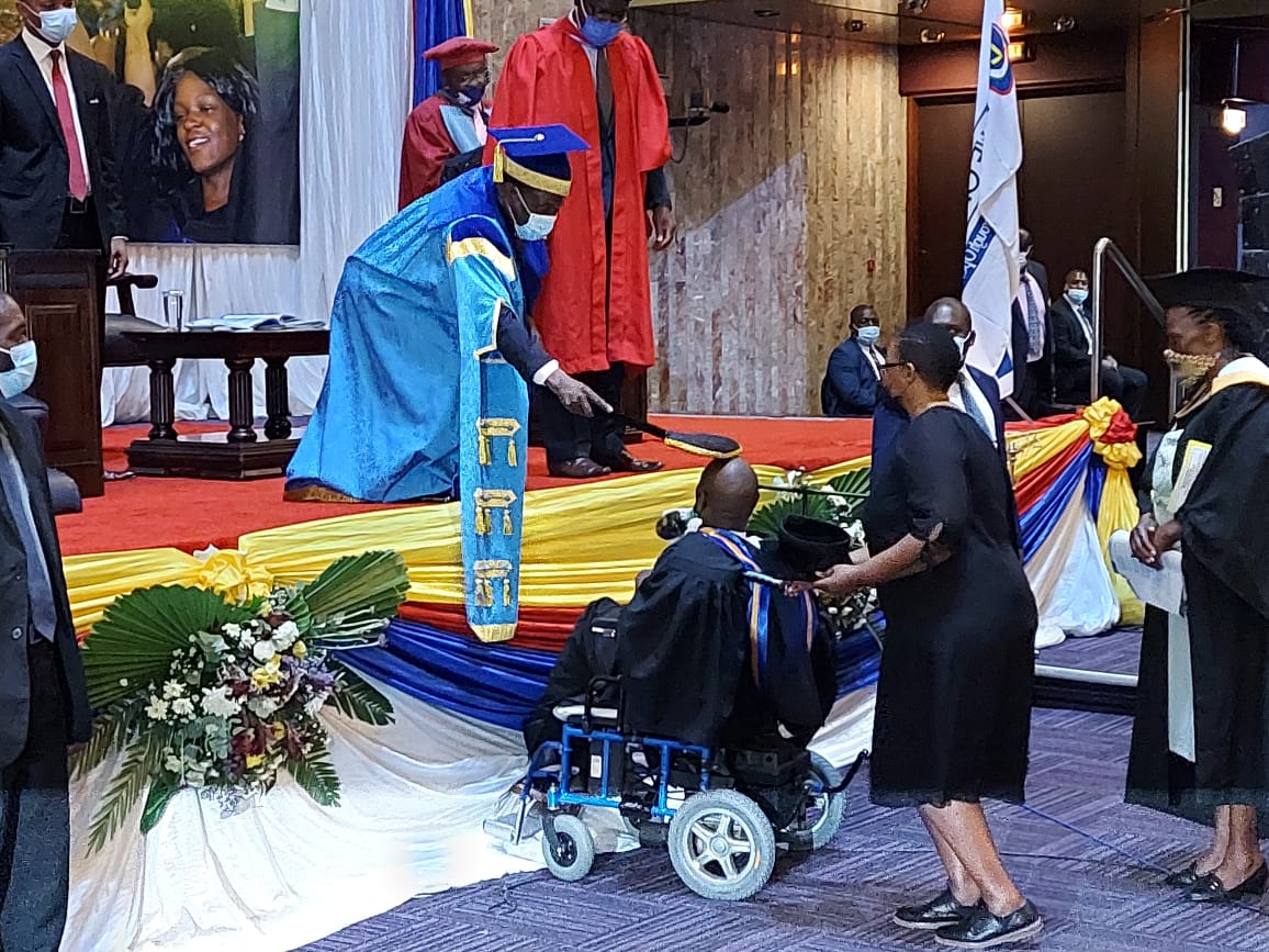 InfoMinZW's tweet photo. President HE @edmnangagwa has conferred degrees to graduands from the University’s various faculties. The late Father Emmanuel Ribeiro was posthumously awarded a Doctor of Philosophy (Honoris Causa) in African Theology for his distinguished contributions to society #ZOUgraduation https://t.co/lbVuVFh2Gy