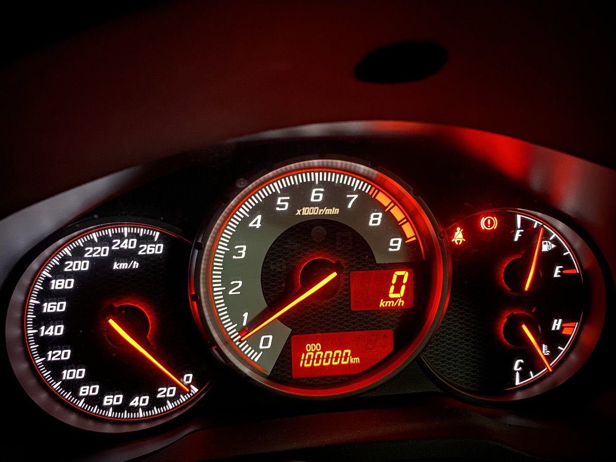 Beatbox1296's tweet photo. 遂に86の走行距離が100000kmになった！(自分が乗った距離は6500kmくらい笑)
これからも大事に乗ります。 https://t.co/WM5hm3HXAB