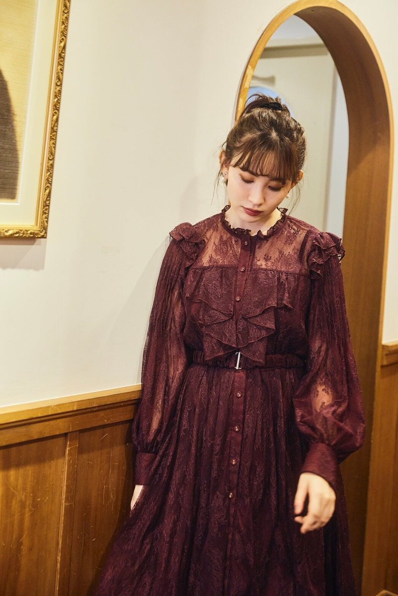 黒タタキSL/朱天黒 Her lip to Romantic Lace Belted Dress