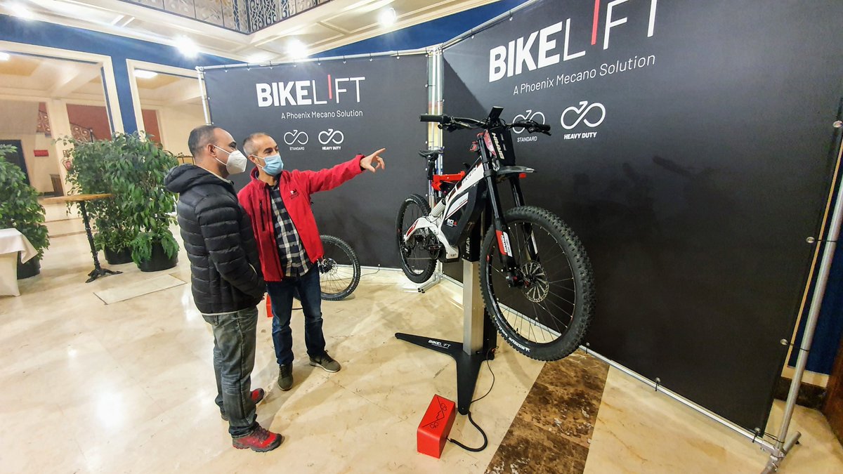 BraihBikes's tweet photo. This week, at the @camarazaragoza, we have been joining our friends from Phoenix Mecano Spain in the presentation of their new electric lift for #ebikes, a revolutionary solution to make workshops more efficient, flexible, and ergonomic space.
#Braihtec #Braih #Superebikes #mtb https://t.co/6j1ye7JPdO