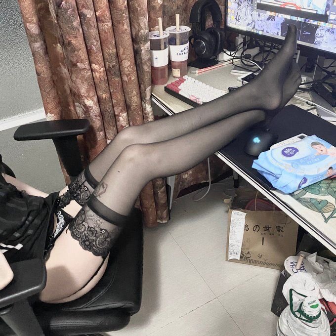 jaja55669's tweet photo. 新人上线
发福利转发•评论•点赞•私信•抽奖送内内 https://t.co/VKZbjcJfBo