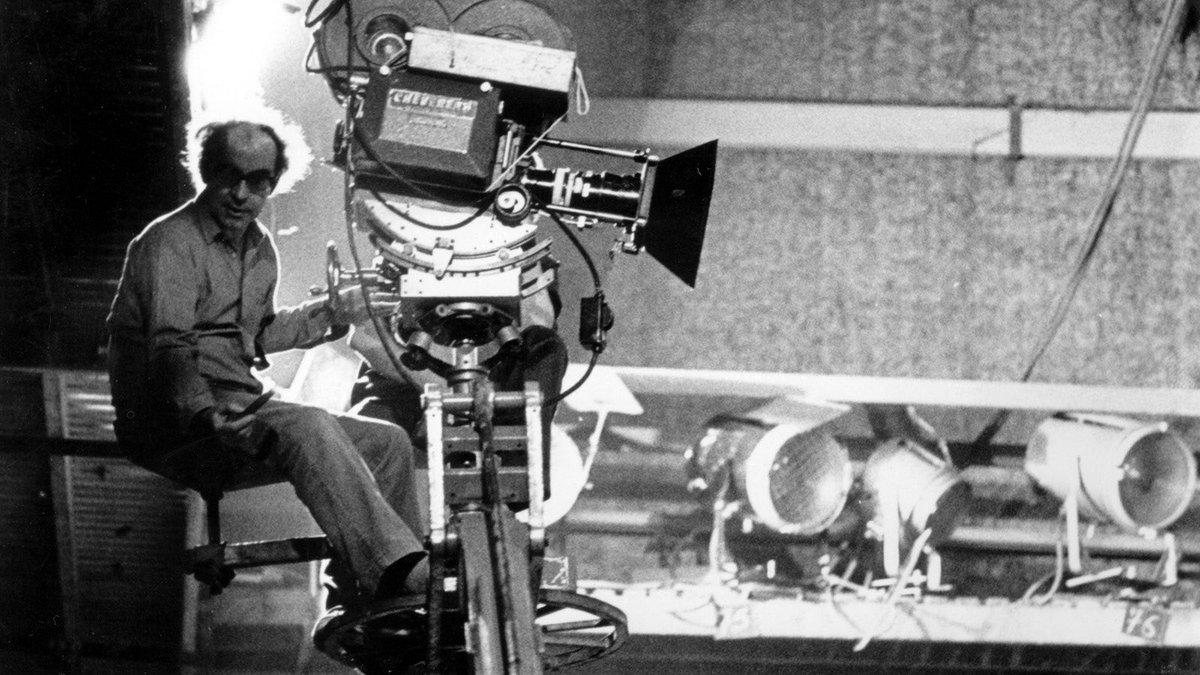 ClickAndPopShop's tweet photo. Joyeux anniversaire à l’un des grands maîtres du Cinéma français et mondial : 

Monsieur Jean-Luc Godard ! 

Pour fêter ça, petit florilège de photos là où il excelle le mieux : derrière une caméra https://t.co/SaZOpRJqfG