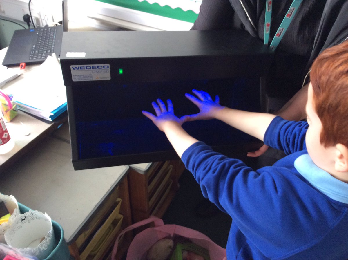 AppleySaintsCE's tweet photo. #ABASY1 and #ABASY2 enjoyed learning how to wash their hands properly and why it is important.
We were shocked to find out how far germs can travel when we sneeze!
#ABASPSHE https://t.co/1kHlYUcXmq