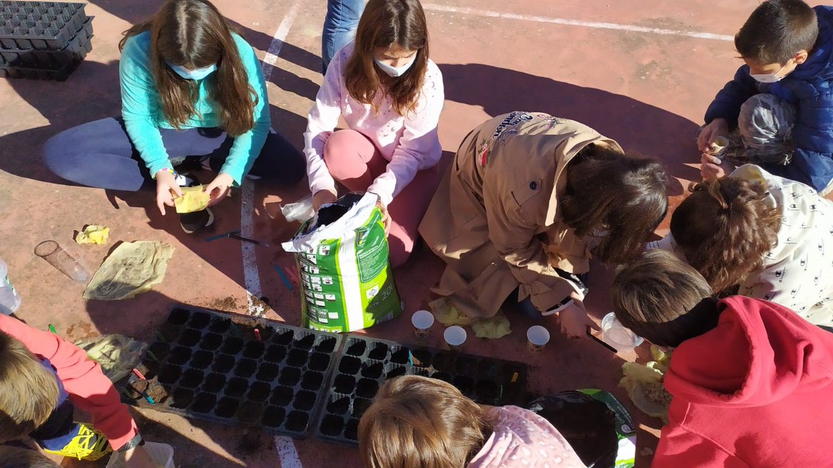 cravalvanera's tweet photo. Como cada semana #ODS2030 nos pone en contacto con la naturaleza tanto a pequeños como a mayores. https://t.co/kViFiKQja2