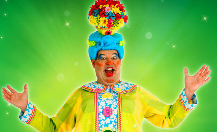 SheffieldLyceum's tweet photo. We are serving up a panto extravaganza for you today!

Not only does this year's pantomime open, we are delighted to announce that tickets for Jack and the Beanstalk 2022/23 are now on sale: https://t.co/fhvCqbJolq
Book early to ensure you don't miss out on all the Fee-Fi-Fo-FUN! https://t.co/tpdyIZCzCN