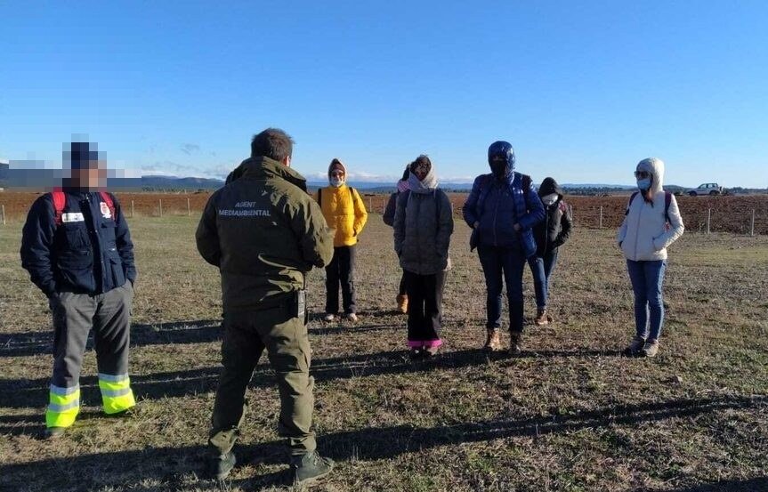 APAMCV's tweet image. Visita a los Lavajos de Sinarcas de los alumnos del Centro Formativo de Utiel.
Los agentes medioambientales participamos en charla informativa de los valores naturales que contienen y de las labores de conservación y mantenimiento de enclaves tan frágiles.

@GVAagroambient
