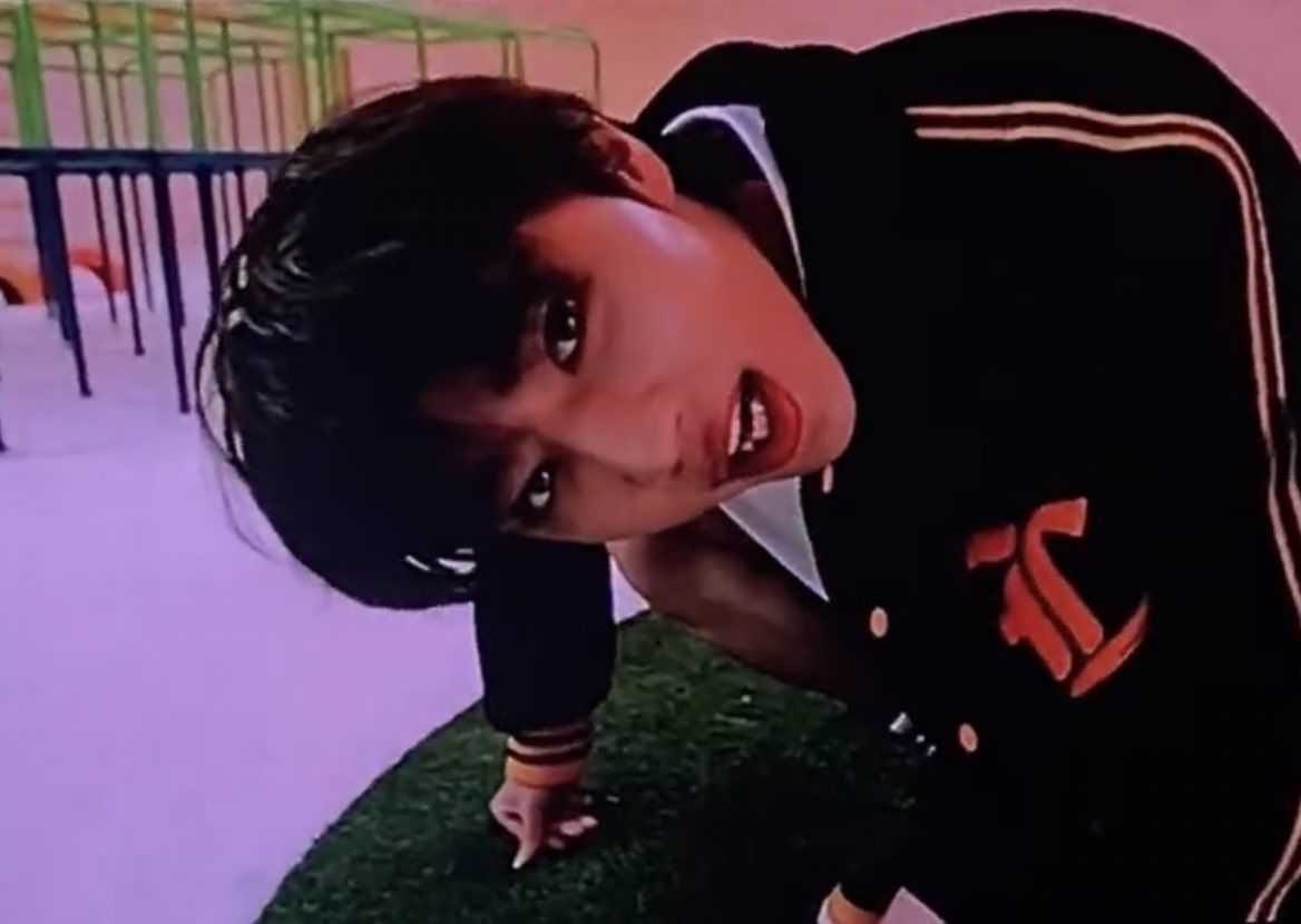 hourly sunhak tweet media