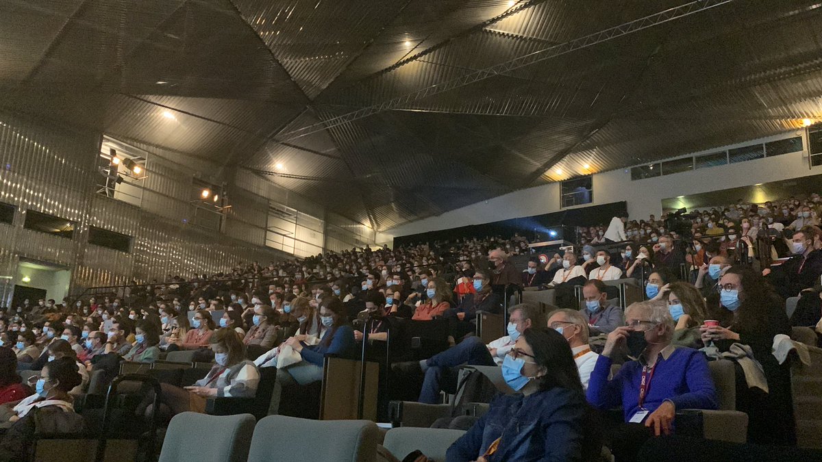 Dr_Gromi's tweet photo. @Cath_Plotton @congrescnge Salle ravie et comble ! Bravo! https://t.co/wYmVyVltXK