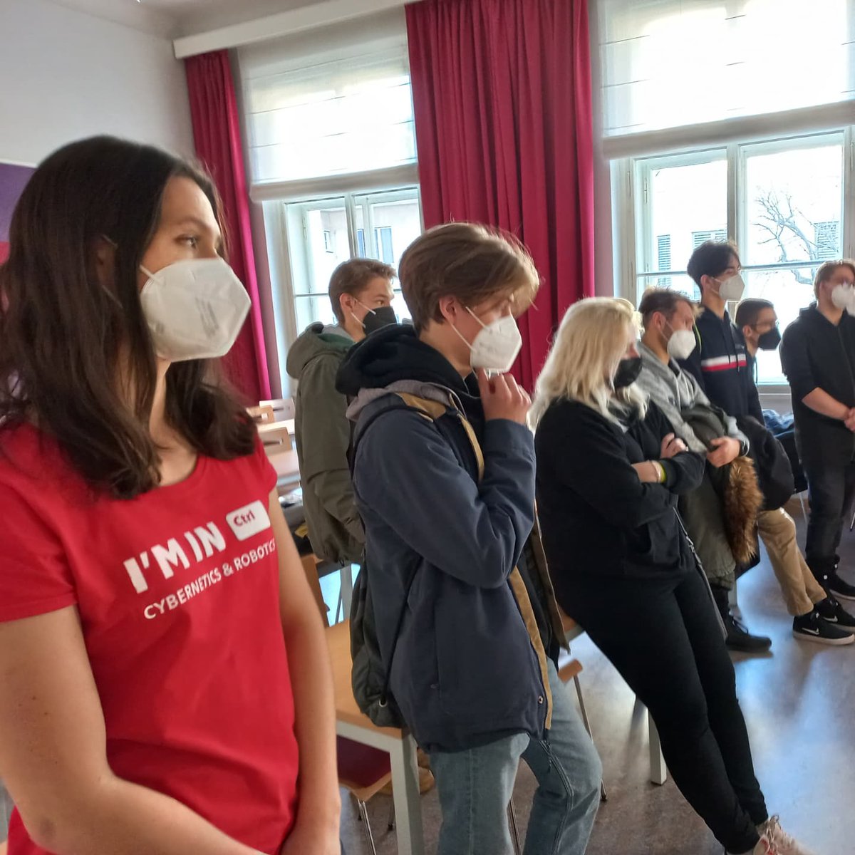 mrs_ctu's tweet image. Jaký máte dnes den? U nás to v rámci Dne otevřených dveří na @CVUTFEL pěkně frčí 🙂
Nestihli jste se k nám podívat? Nezoufejte! 
Další DOD na FEL @CVUTPraha bude 13. ledna (online) a 3. února (prezenční).

#mrsgroupprague #denotevrenychdveri #felcvut #cvut #praha #univerzita