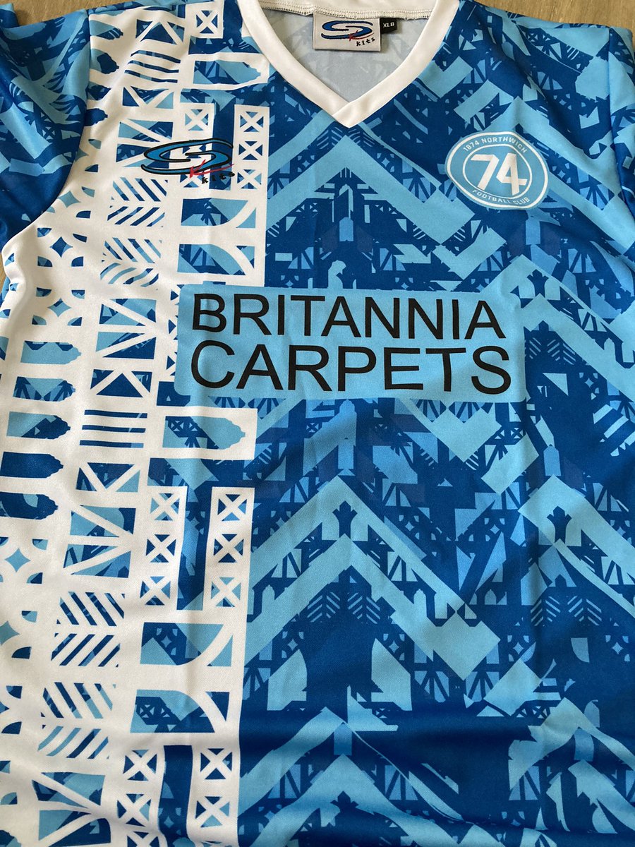 paul_c_watson's tweet image. Adding to our collection of more unusual shirts at Kitmas. Thank you to @FLKfootball and @1874Northwich for these beauties!