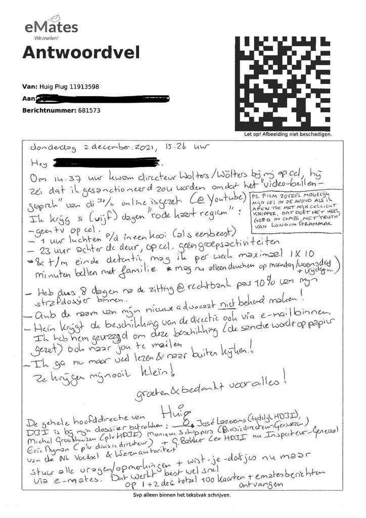 PlugHuig's tweet photo. Schokkend: Huig heeft een rode kaart gekregen! #FreeHuigPlug #NietVergeten #Whistleblower https://t.co/cE2zUEB8p7