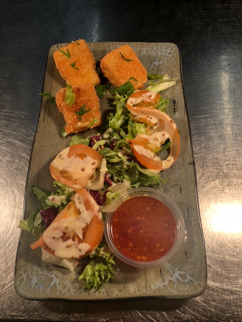 JollySaltford's tweet photo. What's the plan for the weekend. We are ready with Traditional British Food, Authentic Indian Cuisine and not to forget our Sunday Roasts. https://t.co/i9BGcliXsg