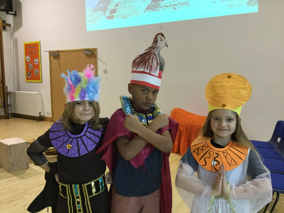StChrisJunior's tweet photo. This morning during Morning Talk Year 4 took us back to Ancient Egypt and taught us lots about the Egyptians. What an awesome way to start the day! #fgroup #mystchris https://t.co/xXULZqjA54
