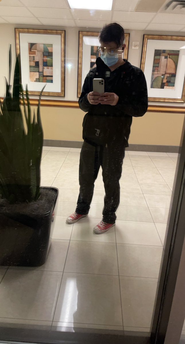 puhgster's tweet photo. working graveyard shift on the rare occasion has me walking around looking like dracula. Where’s my vanhelsing at? https://t.co/o1zbdagG6W