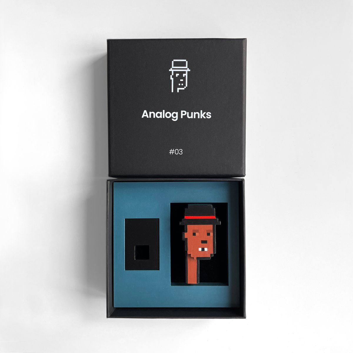 AnalogPunks's tweet image. Hi Friends  🙌

Nothing has been heard about us for a long time. But we didn’t sit idle. We made boxes for the first 9 #AnalogPunks. How do you like our unique packaging? 

Write in the comments! ✍️

#cryptopunks #cryptopunk #analogpunks #nft #nftcollector #nftart #nftcommunity