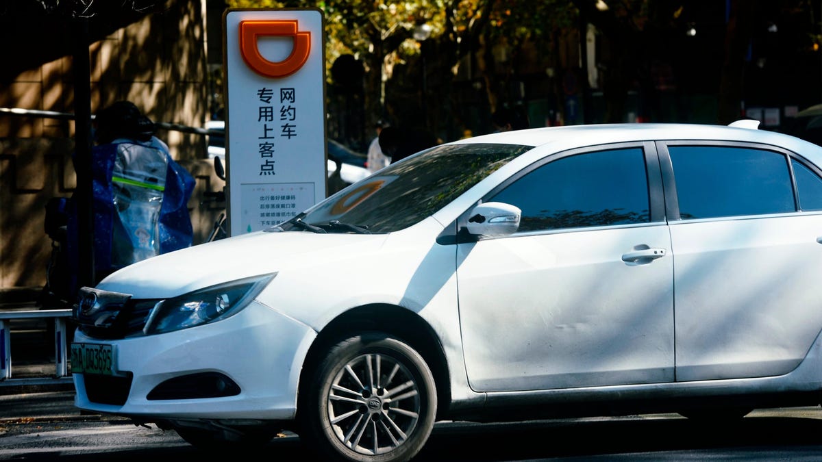 Chinese Uber Rival DiDi Announces Delisting From NYSE After Pressure From Beijing