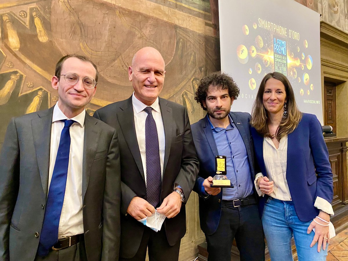 Borderline_24's tweet photo. È del #Policlinico di #Bari la migliore comunicazione sul #Covid: premiato l'ufficio stampa 
https://t.co/Uelies2Vr0
#Emergenza https://t.co/Zqu7bX3rkI