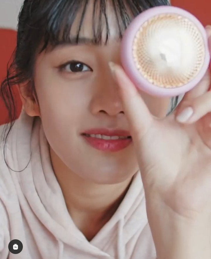 GCDPICTURES's tweet photo. 📸➜ Minnie IG Update: 031221 | @G_I_DLE

**Minnie for @FOREO Thailand 

❤️+💬: https://t.co/xa3W3ESn4u
#GIDLE #여자아이들 #민니 https://t.co/Cd0F5eUfoh