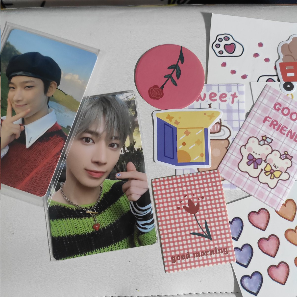 gwirnn05's tweet photo. hi po! @xiumart I received taehyun and sunoo safely! π₯° thank you for the smooth and fast transaction! thank you for your consideration and for the freebies as well! sa uulitin po π #XM_Feedbacks https://t.co/V4zPvay172