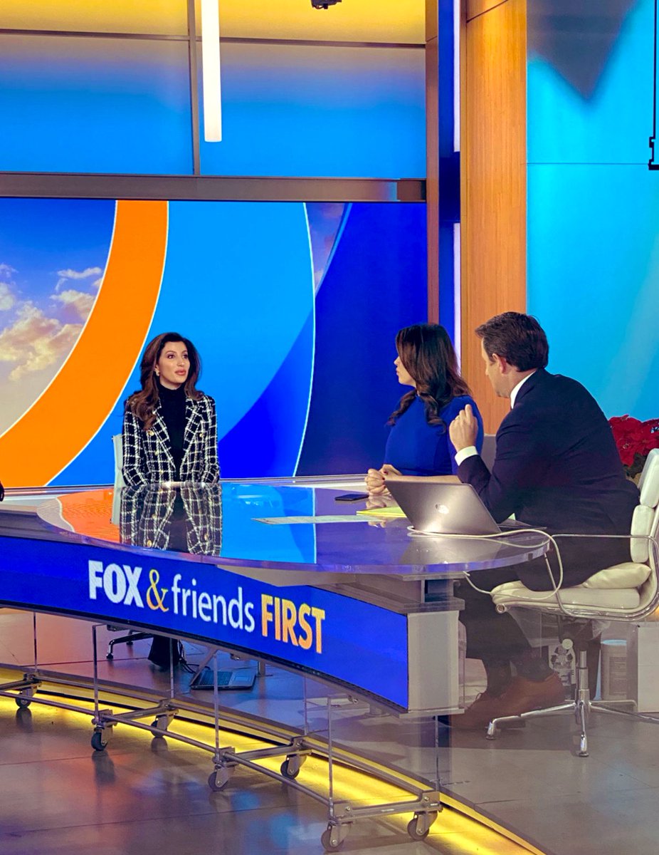 mrsjstapp's tweet image. Thank you for having me @FoxFriendsFirst @ToddPiro @DoctorJanette @carlyshimkus #foxandfriendsfirst #nyc