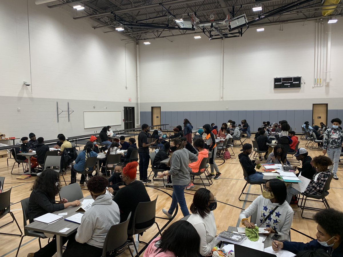 GlobalImpactAc1's tweet photo. Day 2 of Operation H.O.P.E. and we grew! #thinkglobal #theGIAway #startwithempathy @NewboldEDU @CMMosleyEDU @RonMaxwellFCS1 https://t.co/qUFUvbiUIG