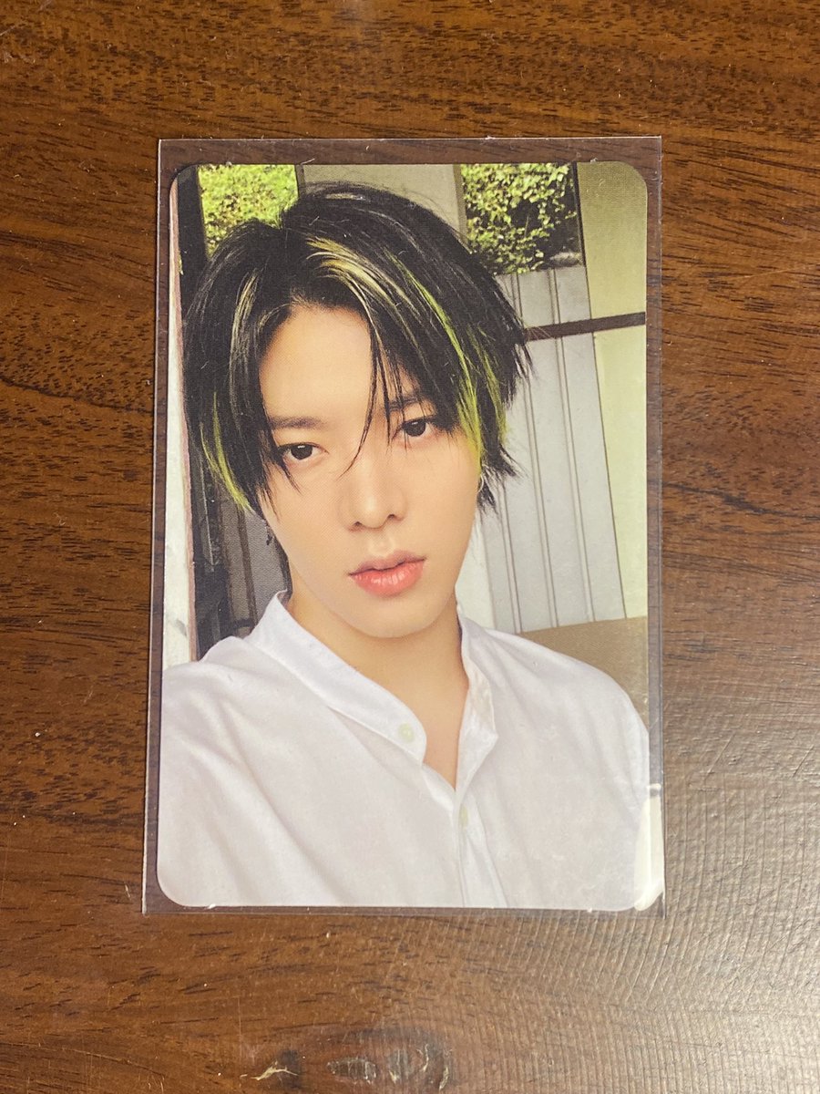 chaewoocart's tweet photo. finally got my prio pc ><@yujimincart https://t.co/TVn7zqlAkn