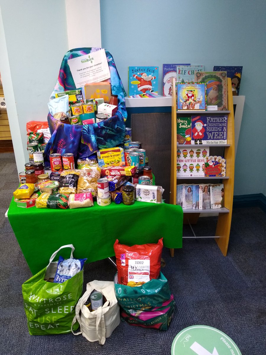 LBHFLibraries's tweet photo. Some great pictures of the generous food donations received at Fulham Library for @hffoodbank from the local community. #fulhamlibrary #lbhflibraries #hffoodbank https://t.co/4NiJlxeudJ
