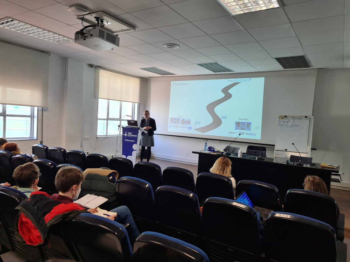 FunHoMic_ITN's tweet photo. End of the morning with interesting talk by Fiona Rudkin (CEO mycoBiologics) @FunHoMic_ITN @VHIR_ @mycoBiologics https://t.co/DGsuLO4pVf
